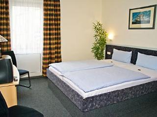Am Hillmannplatz Nr.1 Hotel BRE